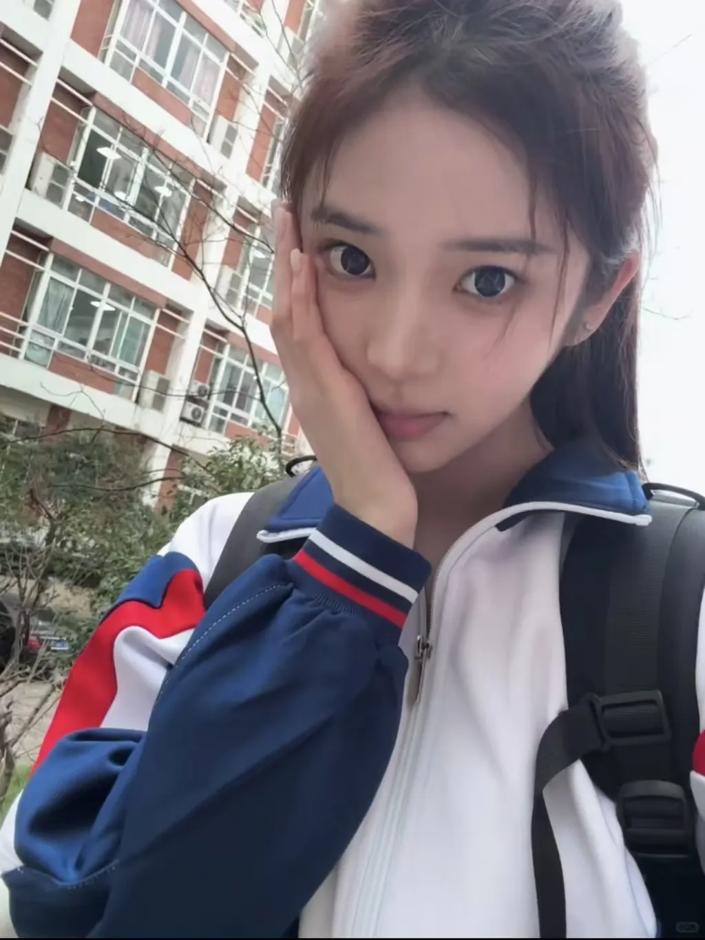 上海短期兼职🦜上戏附中校花 畫廊 5