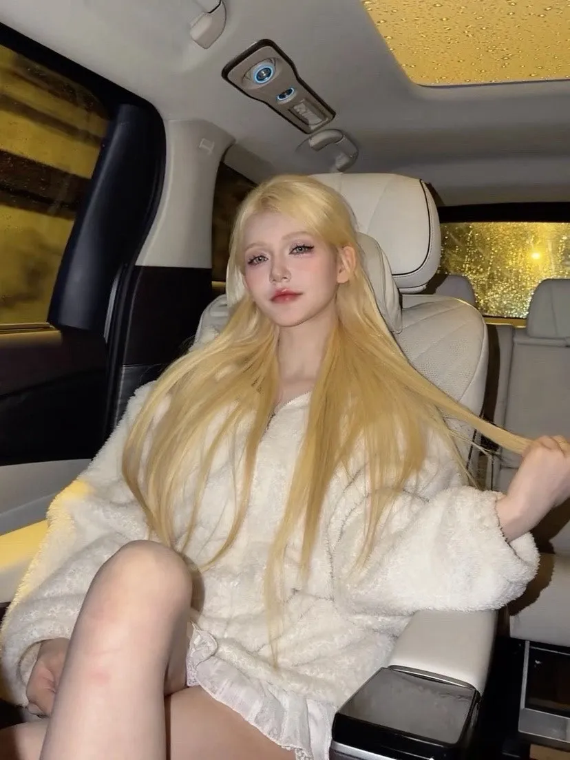 普陀叶叶交流生初下海兼职💄 Gallery 3