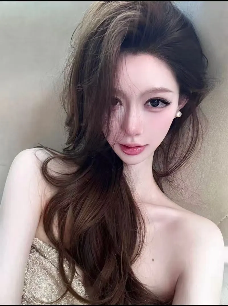 静安 御姐网红 全身冷白皮 小兔宝🏠 Gallery 5