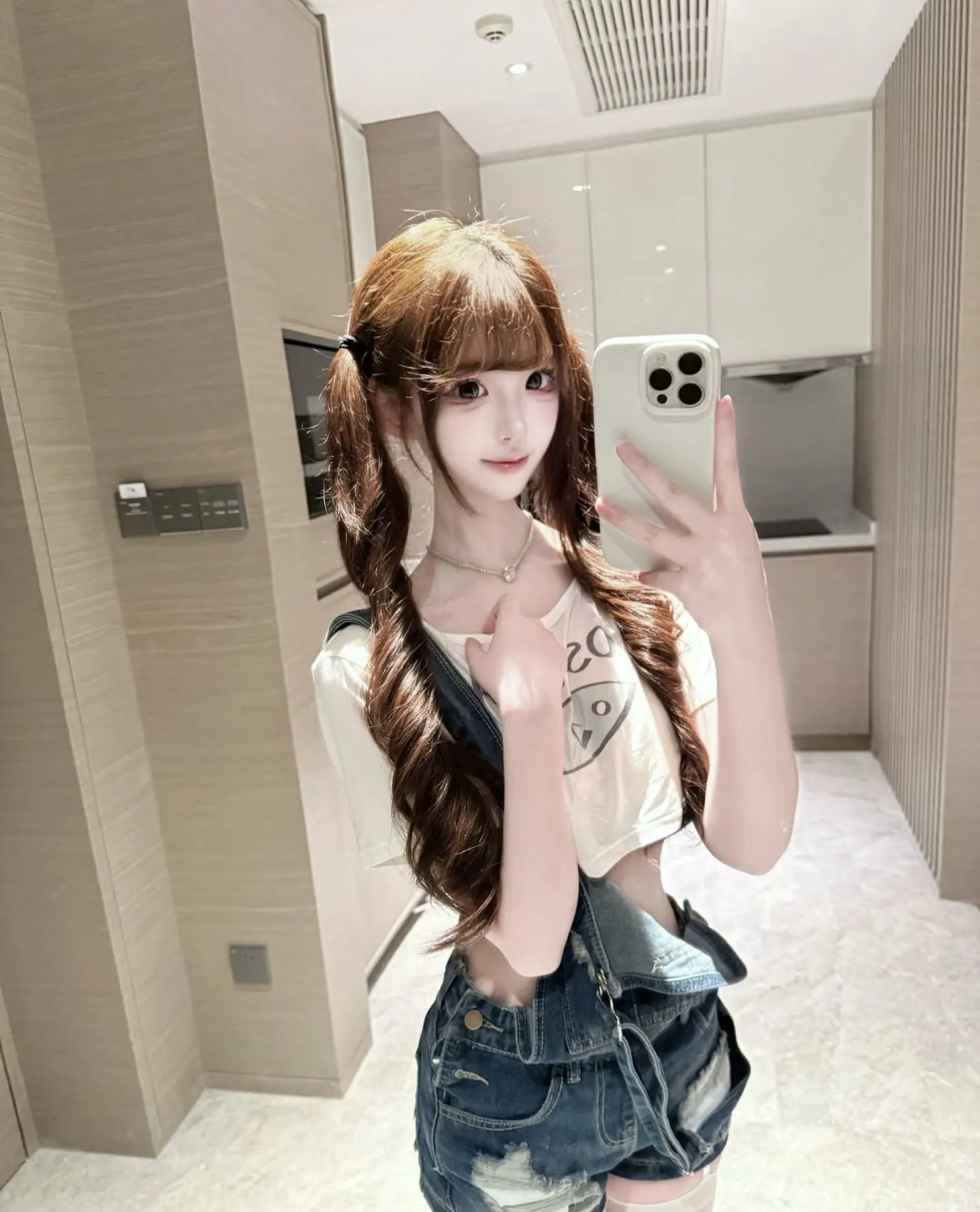 反差女孩 虾米 白虎萝莉 Gallery 3