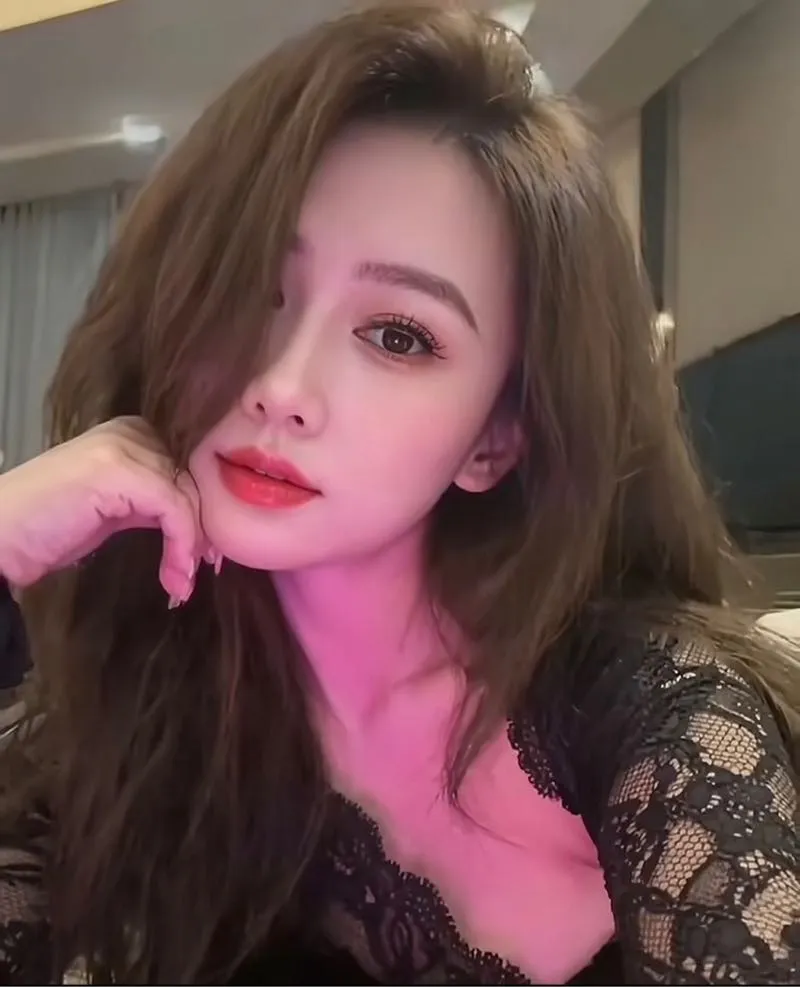 玲珑 可轻松抱起来艹绝对爽歪歪 Gallery 3