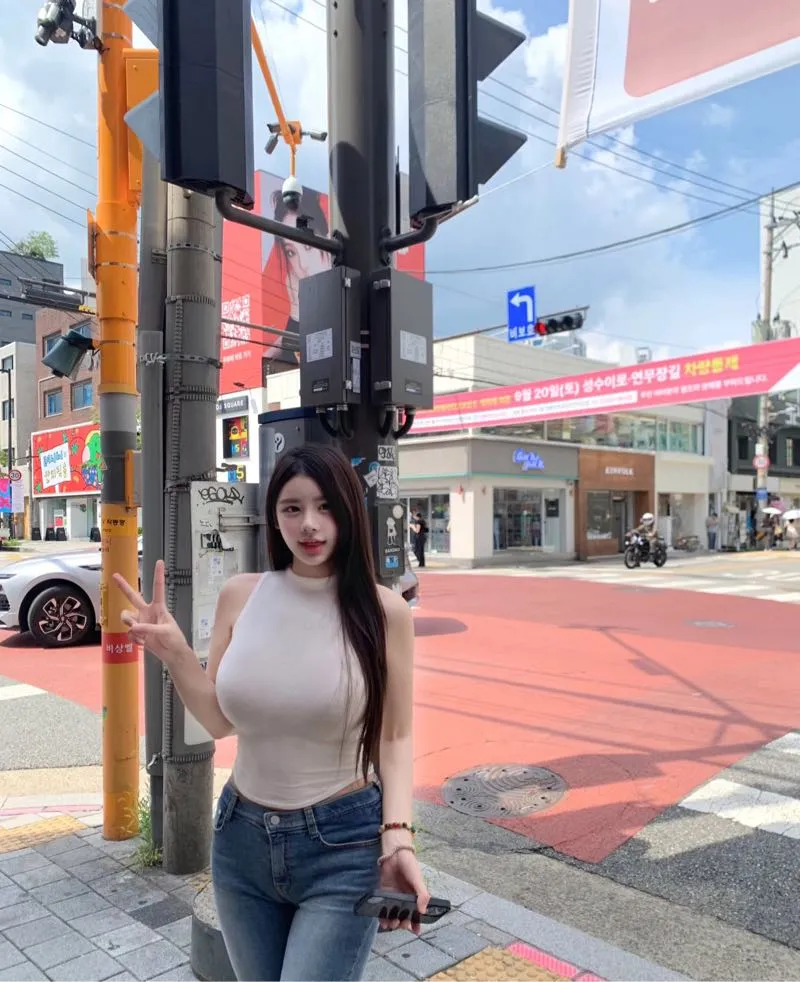 梦琪 皮肤嫩滑 BB紧实 Gallery 4