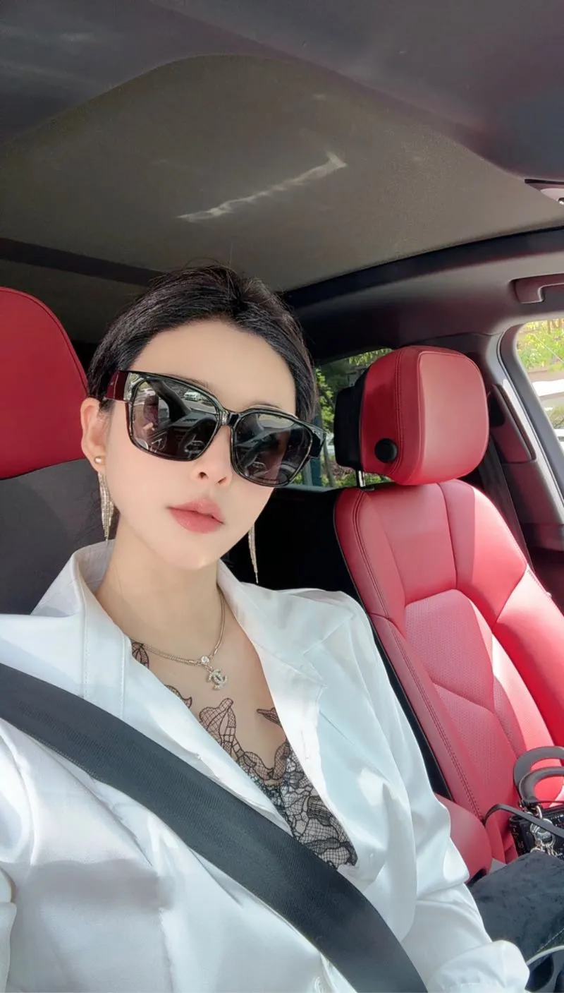 气质御姐少妇 小露 Gallery 3