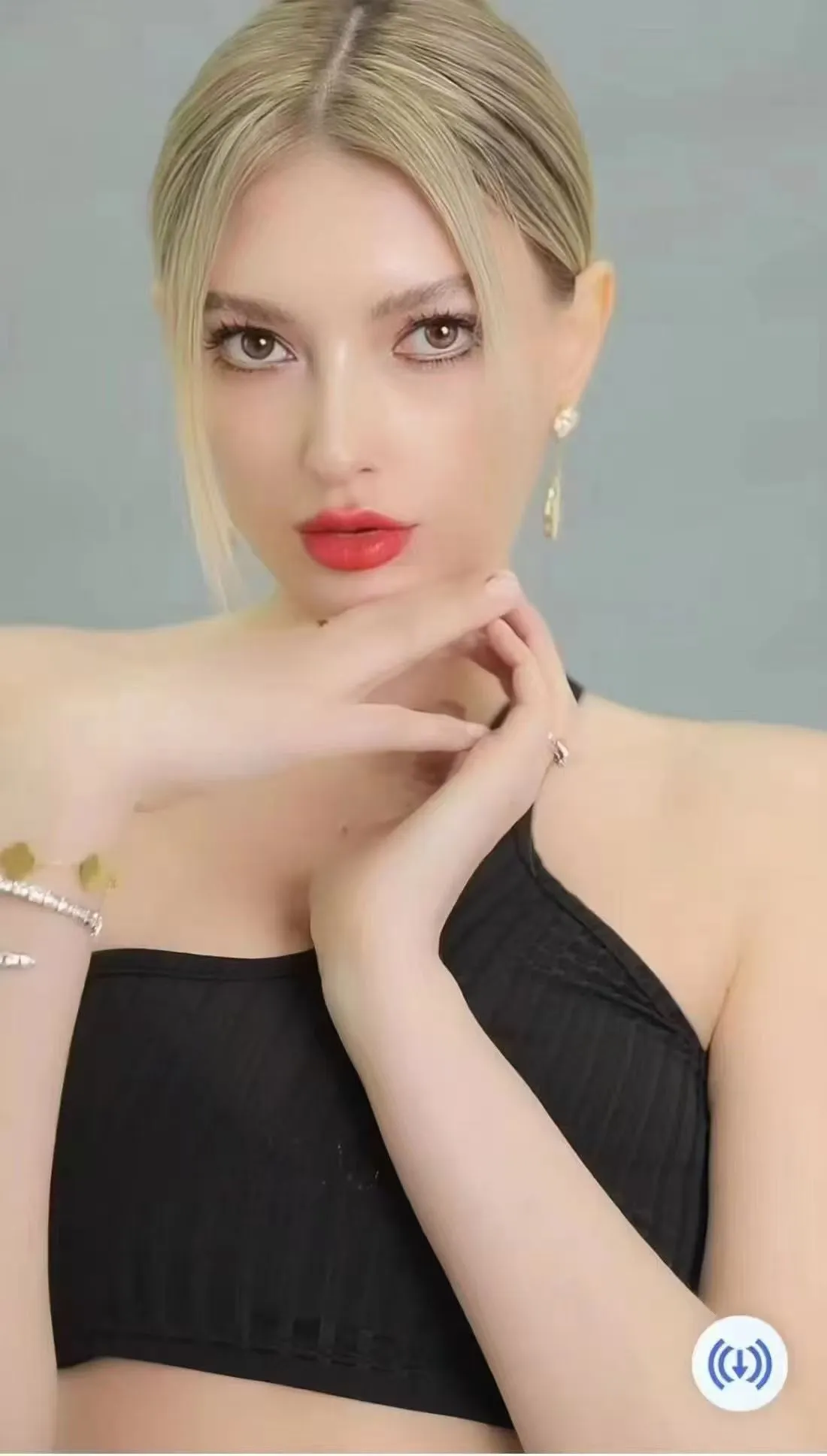 俄罗斯洋酒 电商模特 两次不加米 Gallery 3