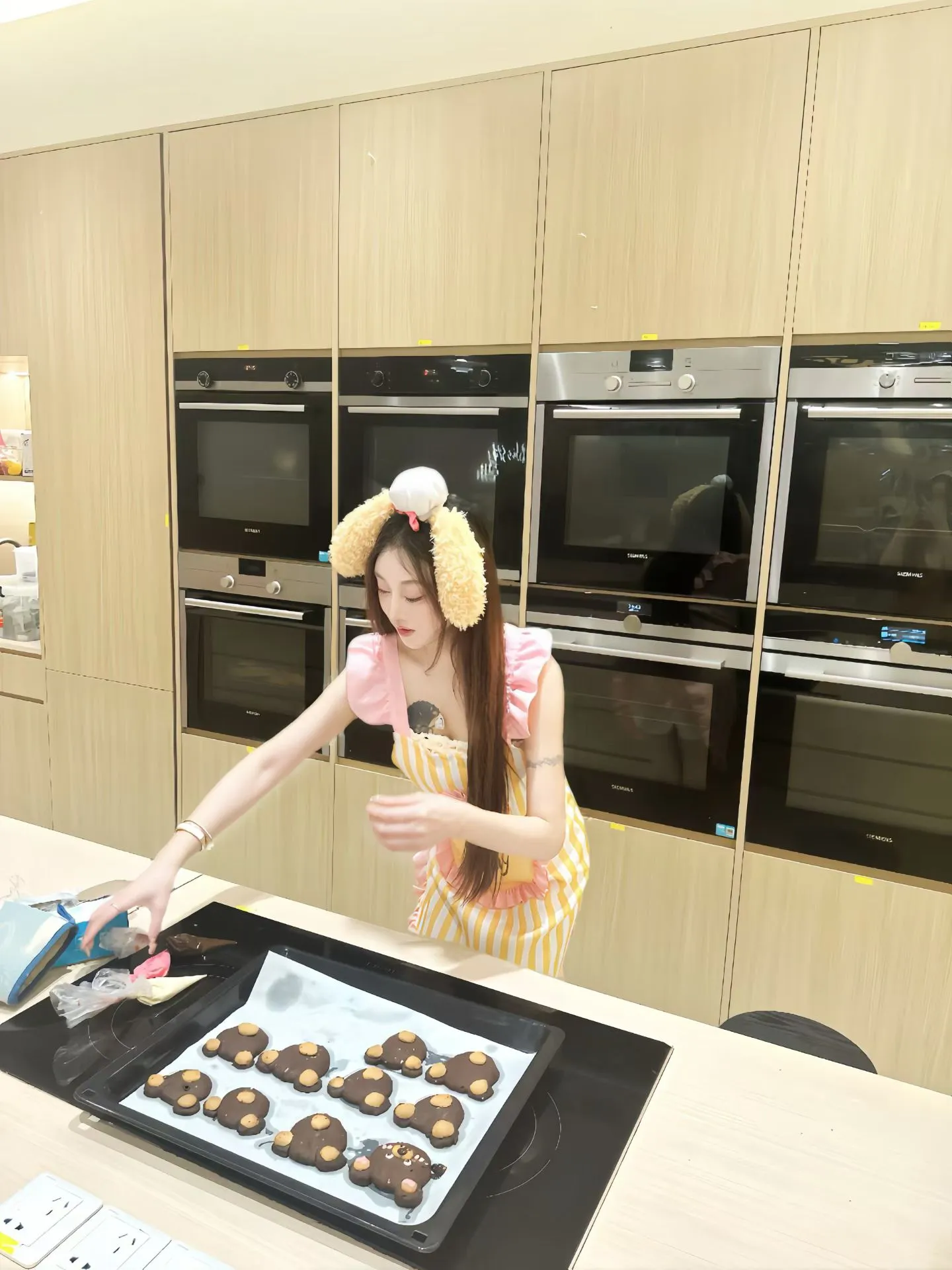 普陀红牌【呦呦】极品校花 🦜品质 御姐天花板 Gallery 6