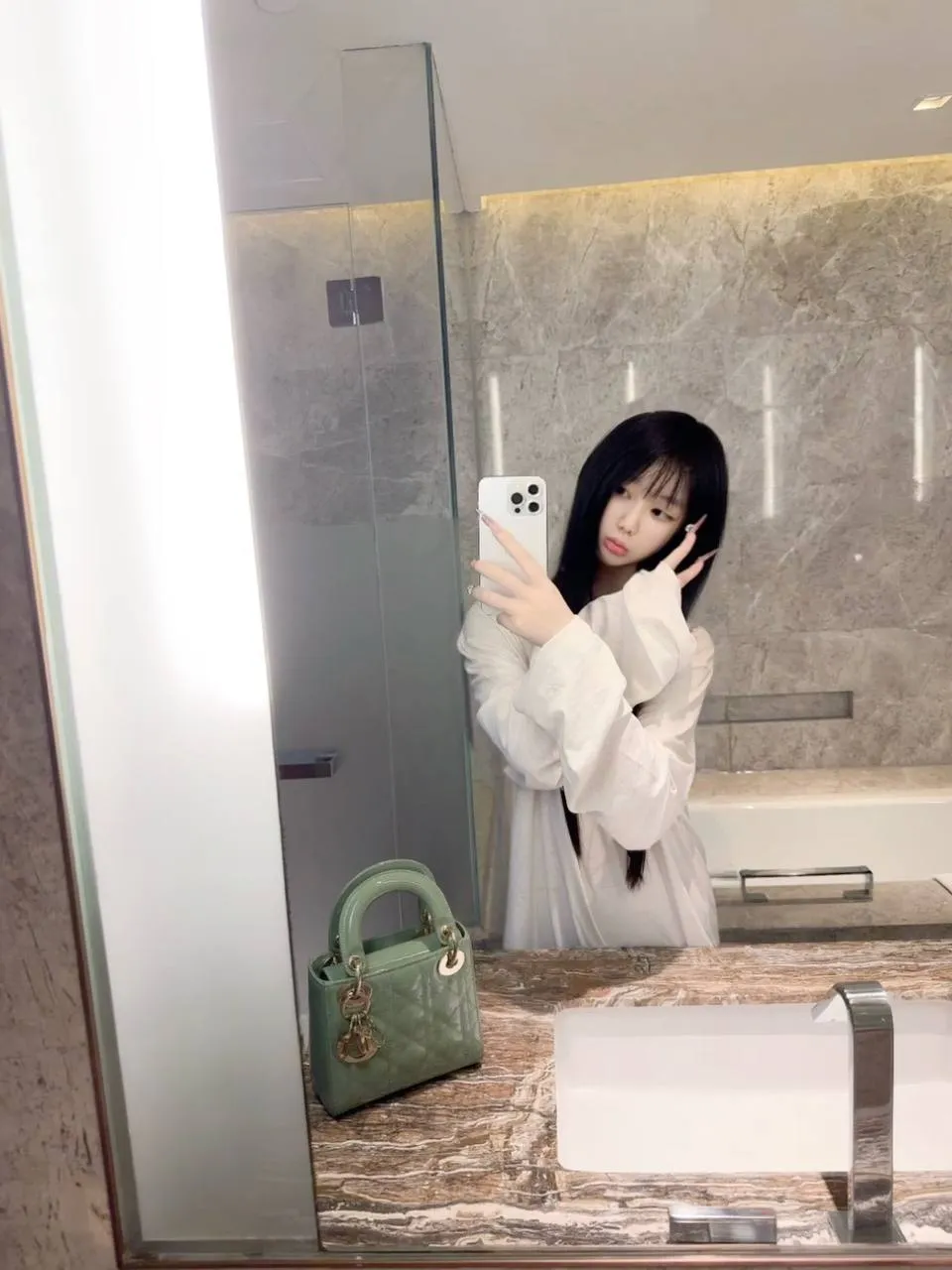 闵行 露露 Gallery 6