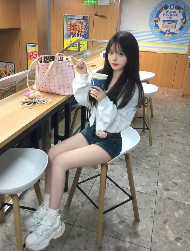 闵行 丫丫 Gallery 4