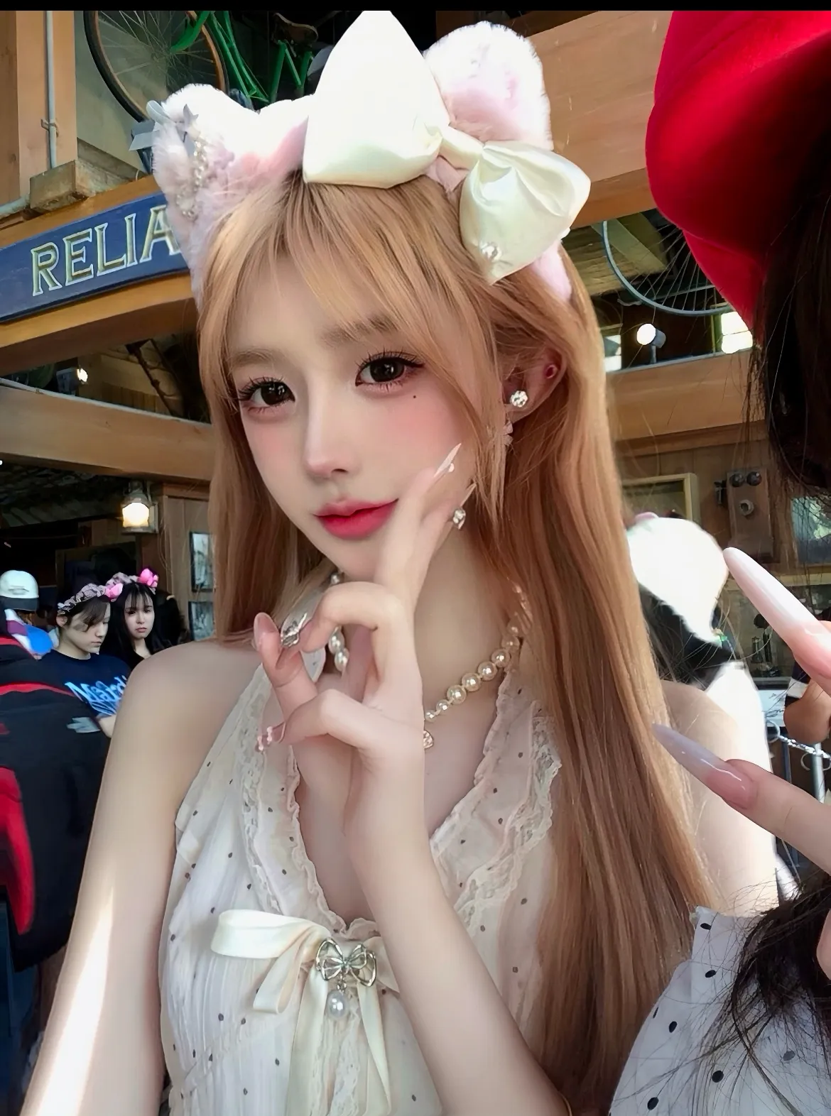 小米 沪上首开极品18岁小萝莉🔝 Gallery 3