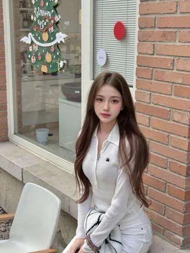 婷婷 极品白小纯 Gallery 4