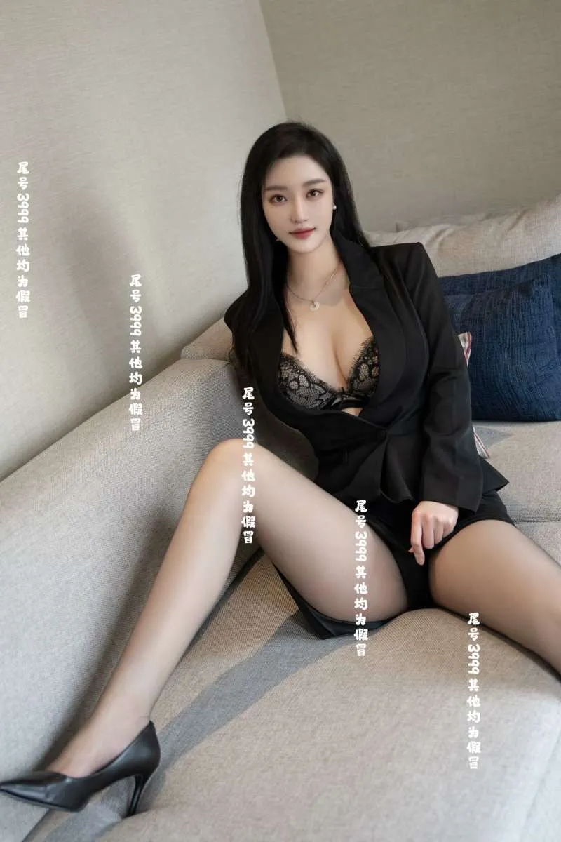 Y4426B-175 长宁私企秘书冷白皮 Gallery 3