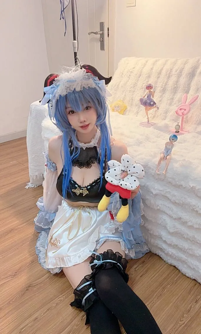 静安cos控 天然白虎 Gallery 3