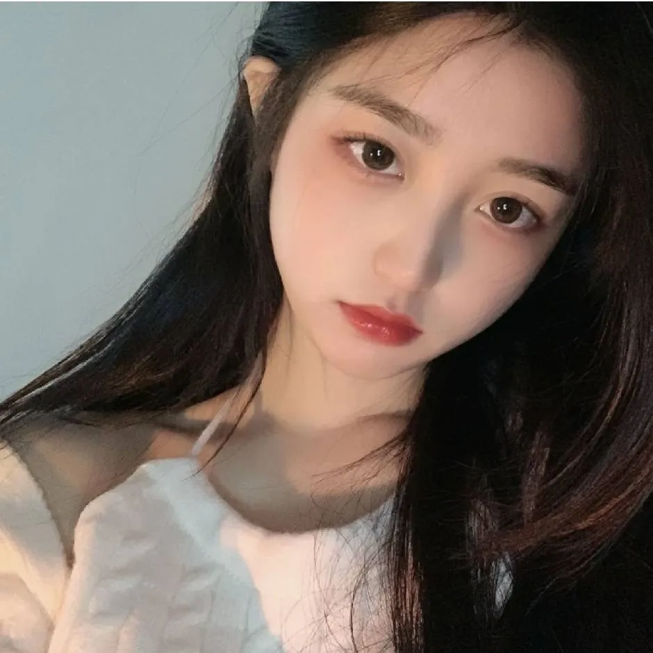 闵行雨萱06年大眼萌妹初下海兼职