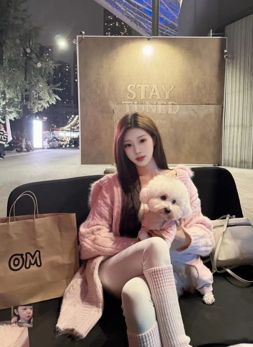 新人开工 车模 御姐 皮肤超白