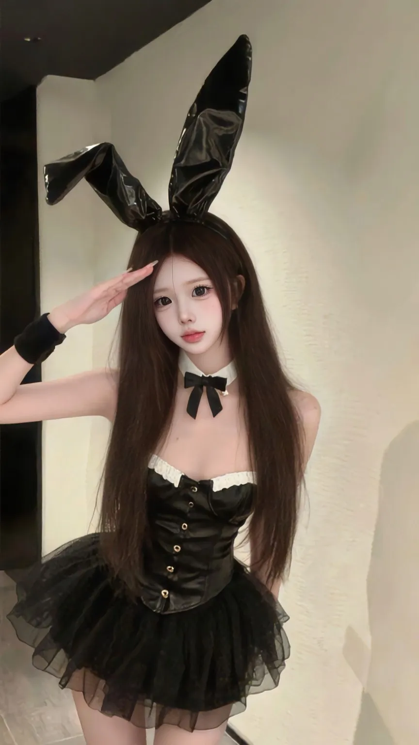 蓝莓 175新人下海，童颜巨乳，极品反差婊 Gallery 1