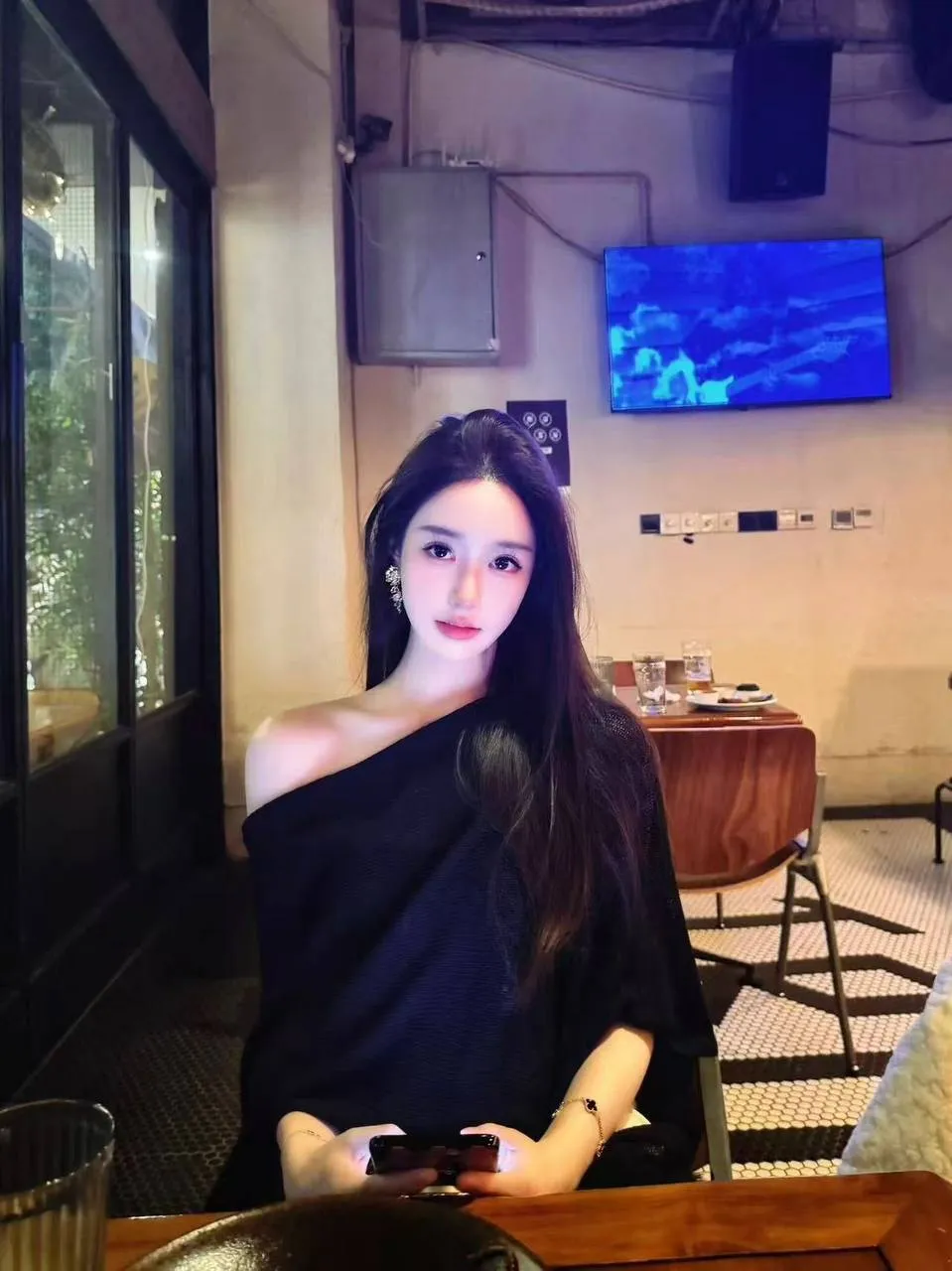 浦东曼妮