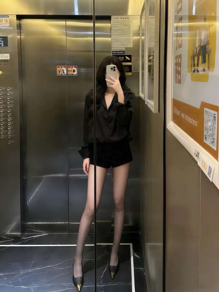 纹身师 欧美级别身材 口活超棒。超会夹 Gallery 6