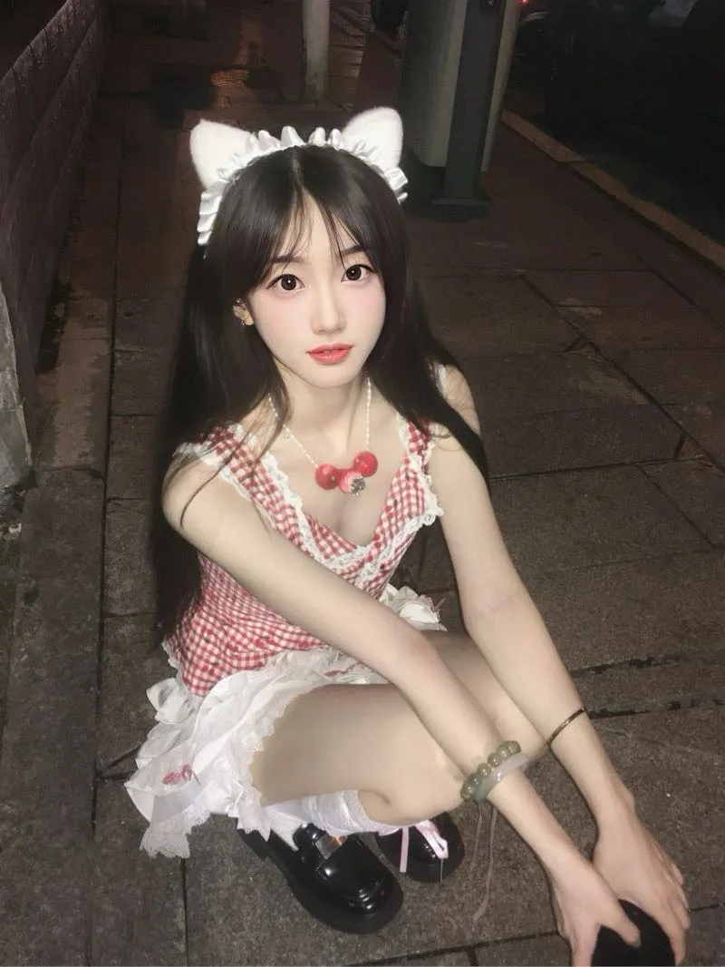 闵行露露 俏皮白纯御 碧玺妹妹【可指定】 Gallery 3