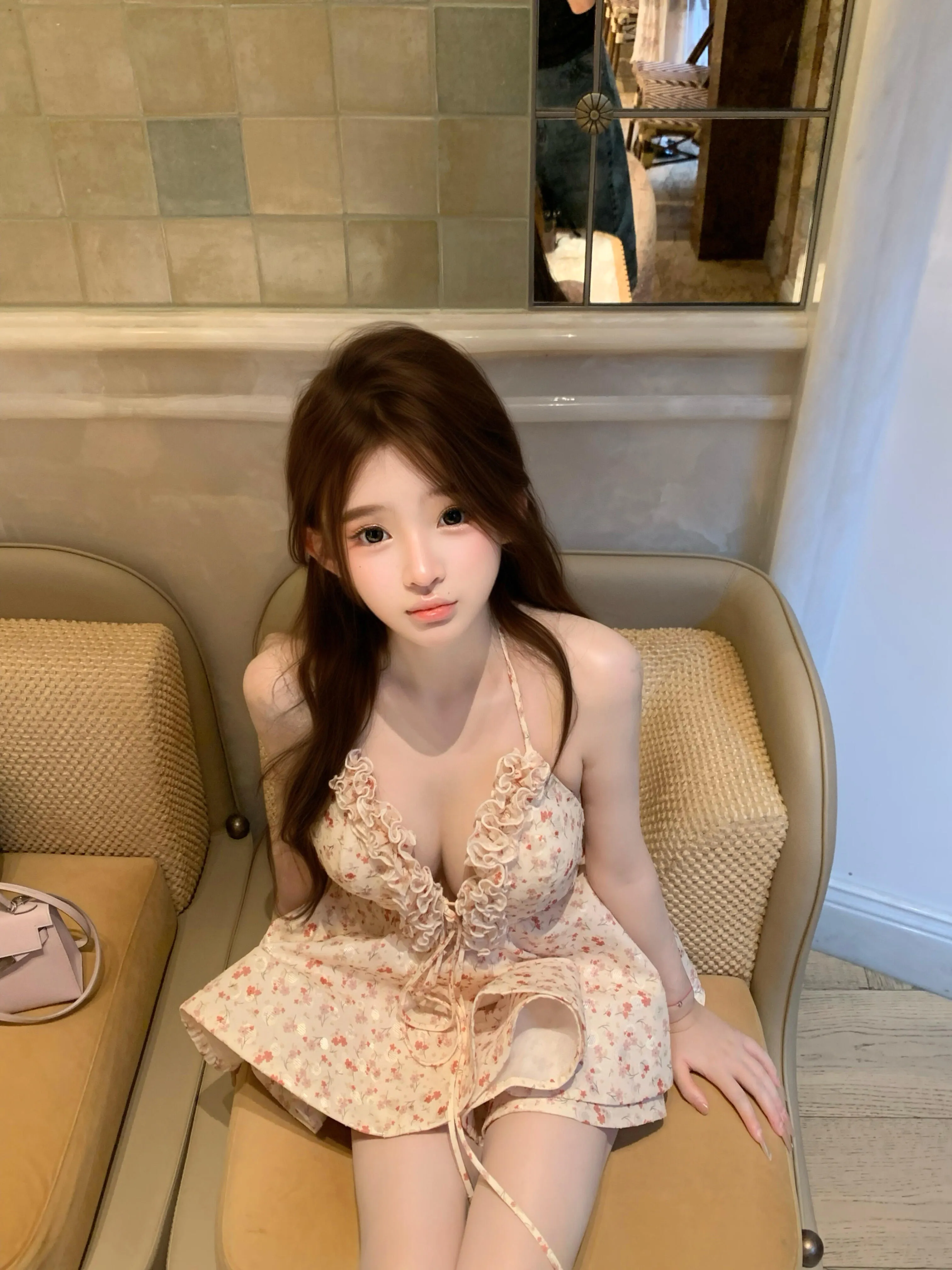 徐静，粉嫩可爱服务意识好下面紧致