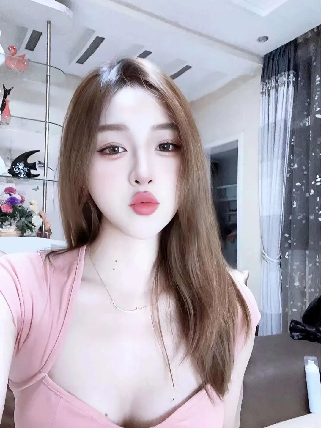 极品性感炮架眯眯 Gallery 5