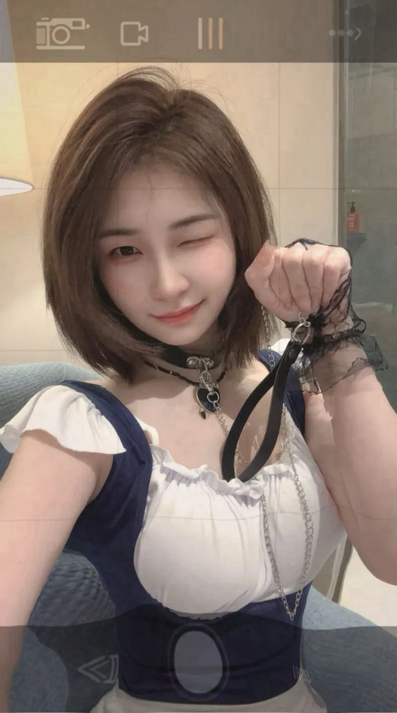 闵行 洛小仙 Gallery 6