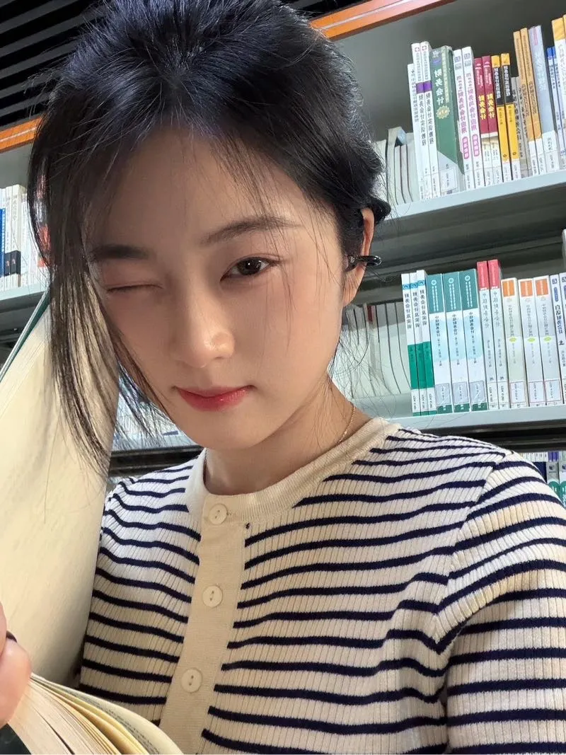 在校大学生晨晨 BB紧💦多多 Gallery 5