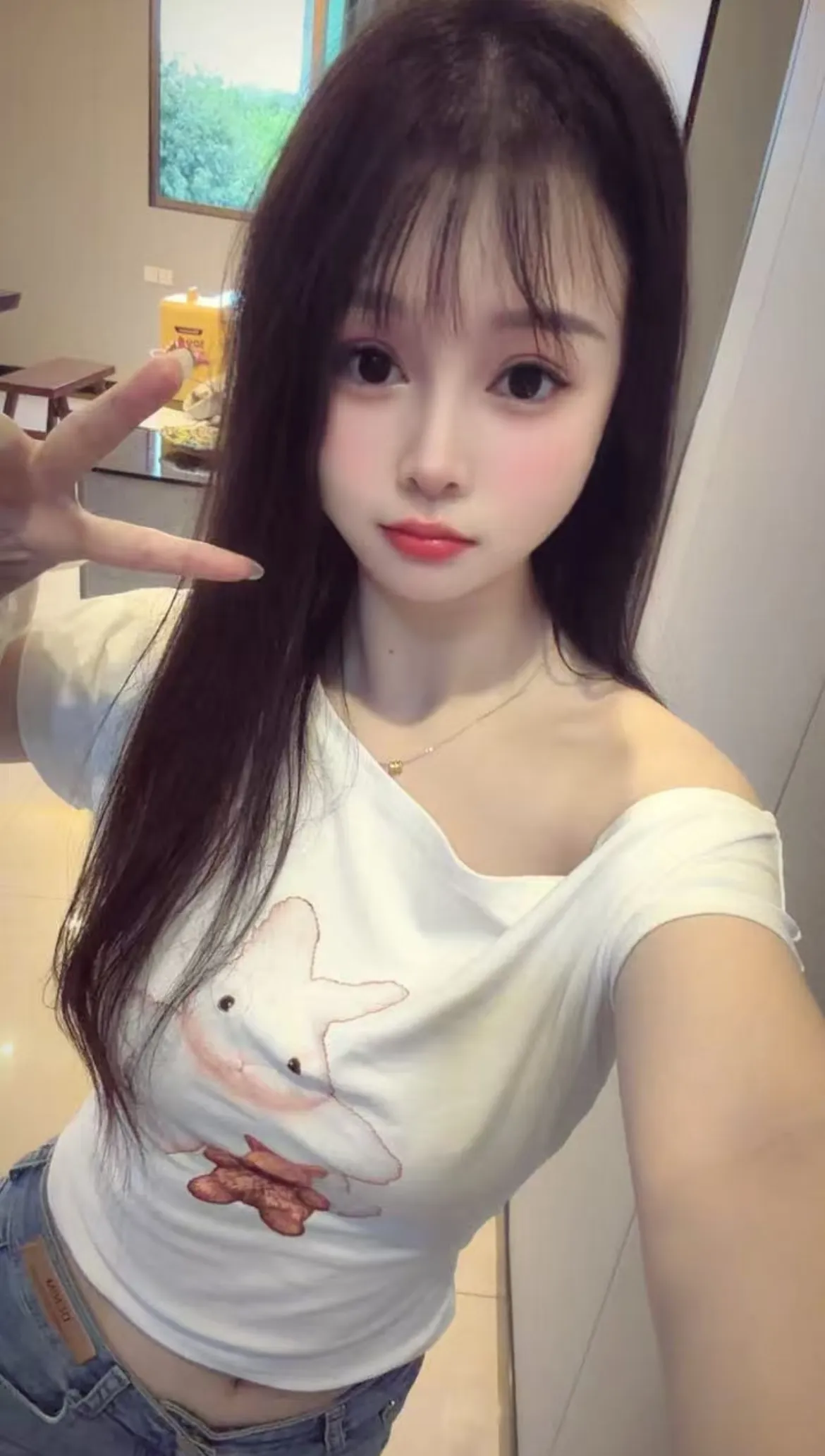 菲菲 学生兼职 真实嫩妹