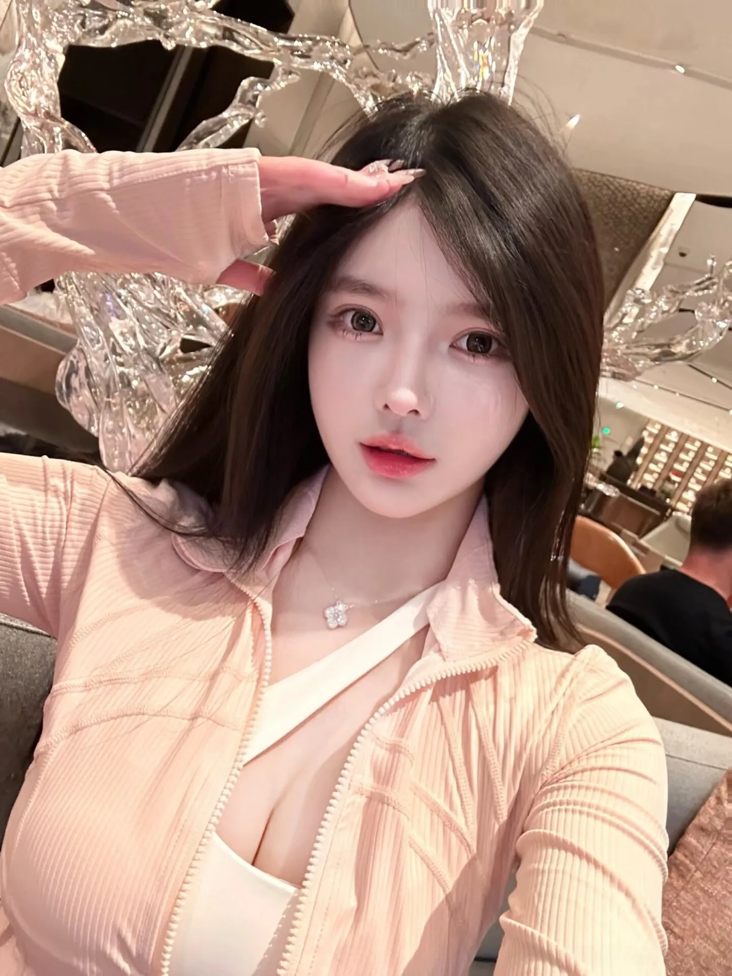 普陀💝尤拉 Gallery 5