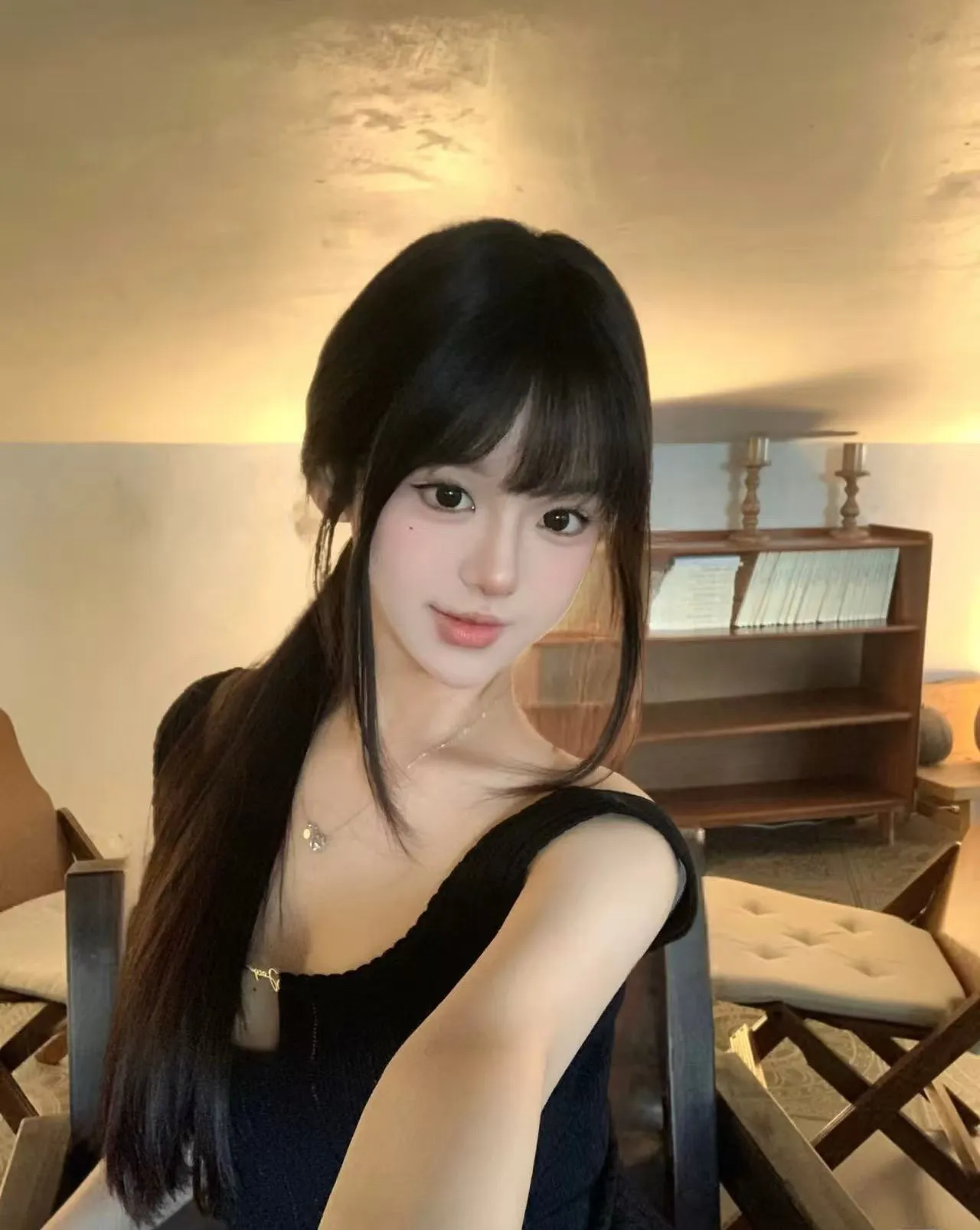 a519邻家小妹小纯可双飞