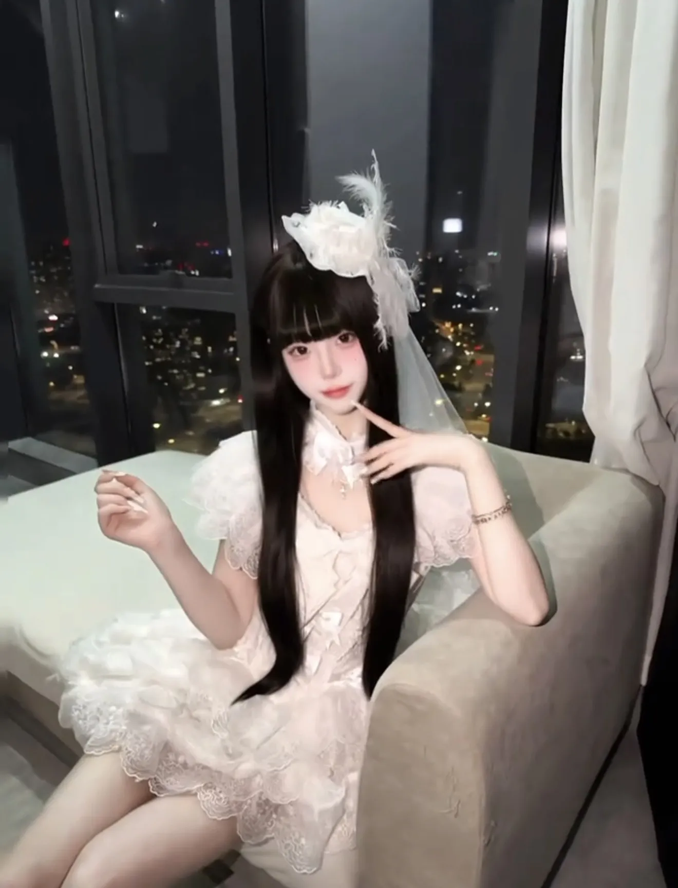 小咪 白虎 一字马 Gallery 3