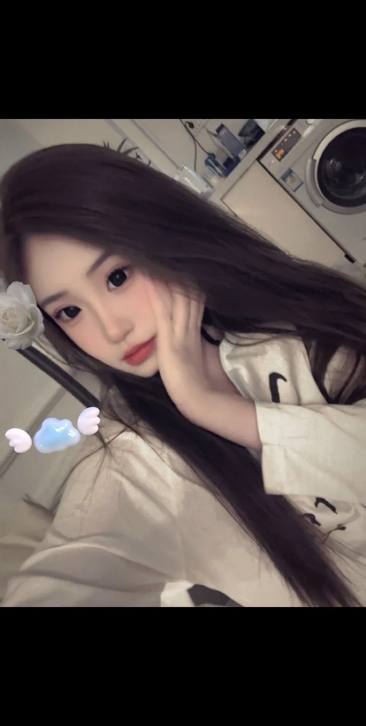 18岁刚破处白纯学生妹：小童 Gallery 4