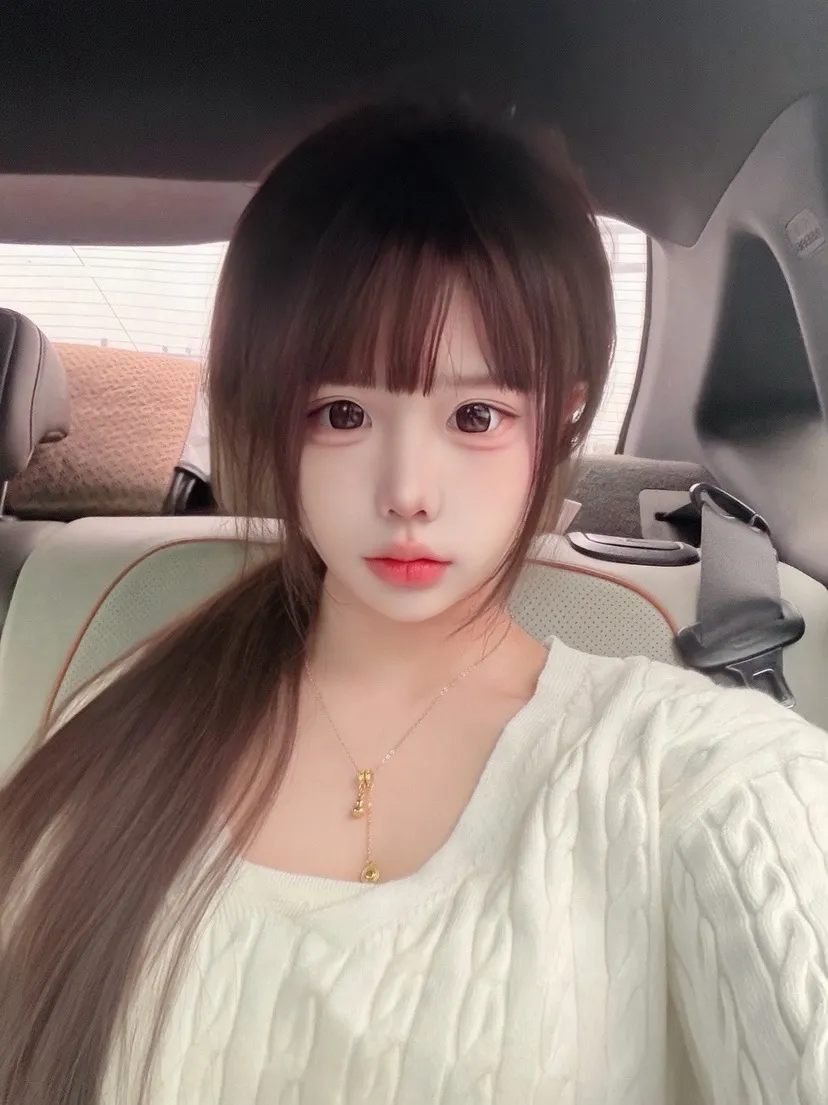 极品反差妹芸子 Gallery 2