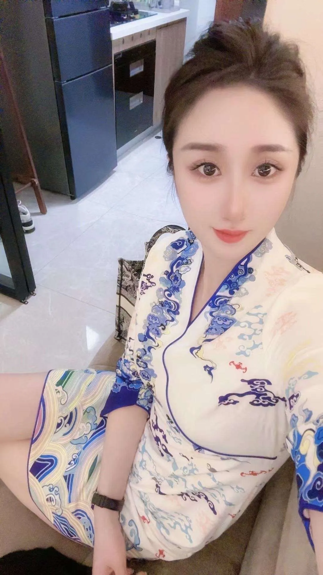 松江空姐晶晶 短开嫩妹 Gallery 5