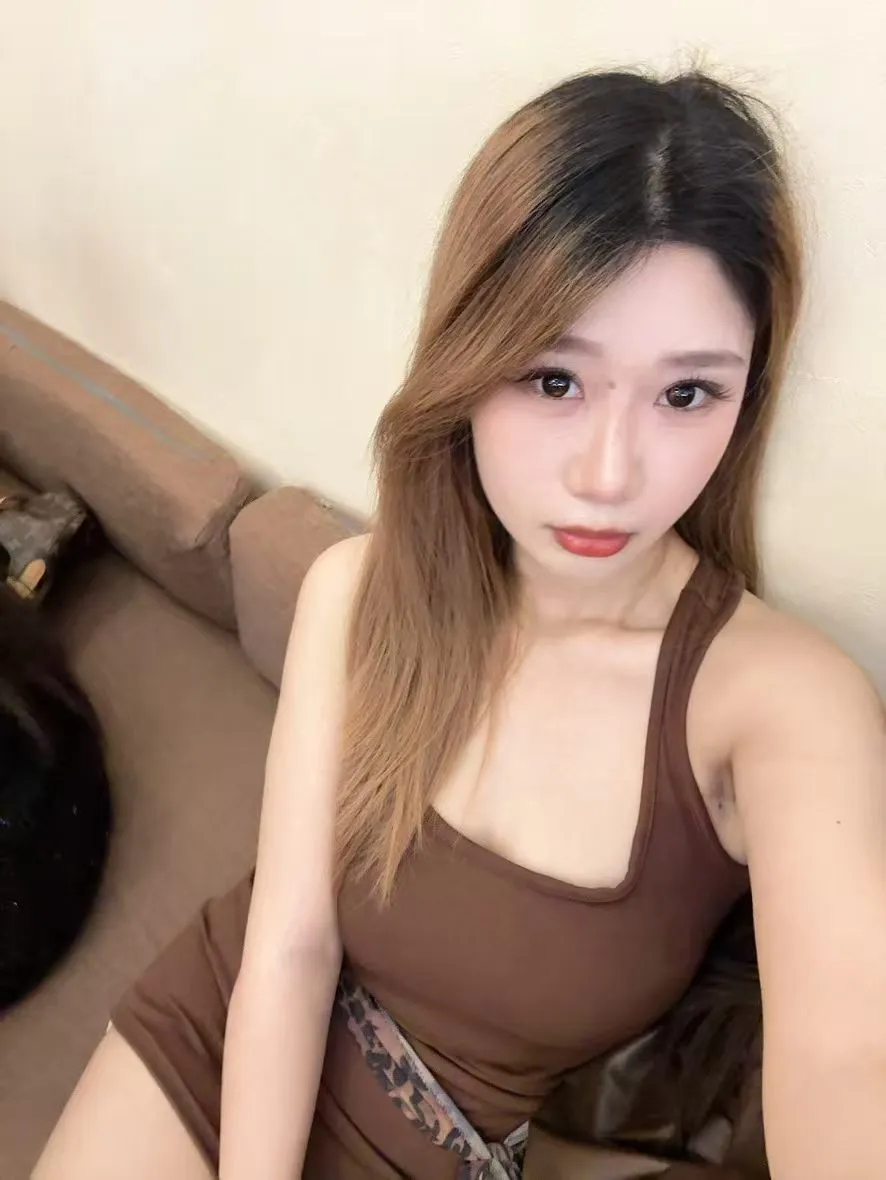 闵行佑佑 Gallery 4