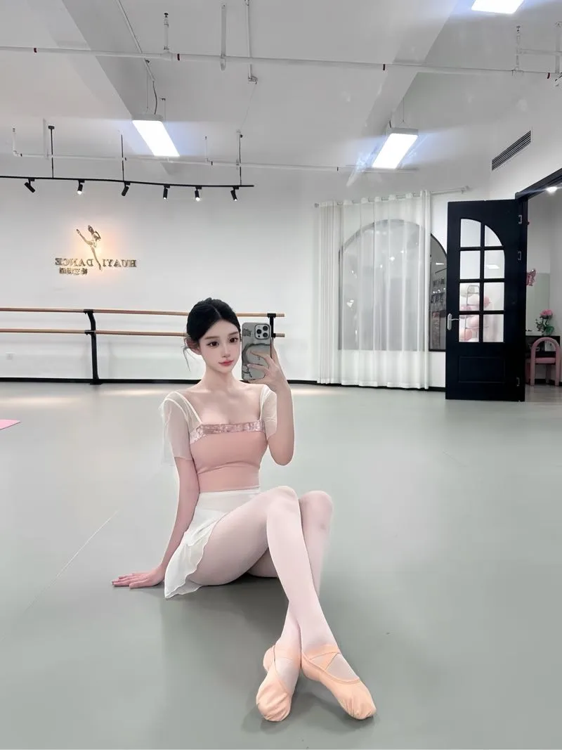 409新人清纯舞蹈生首开 Gallery 1