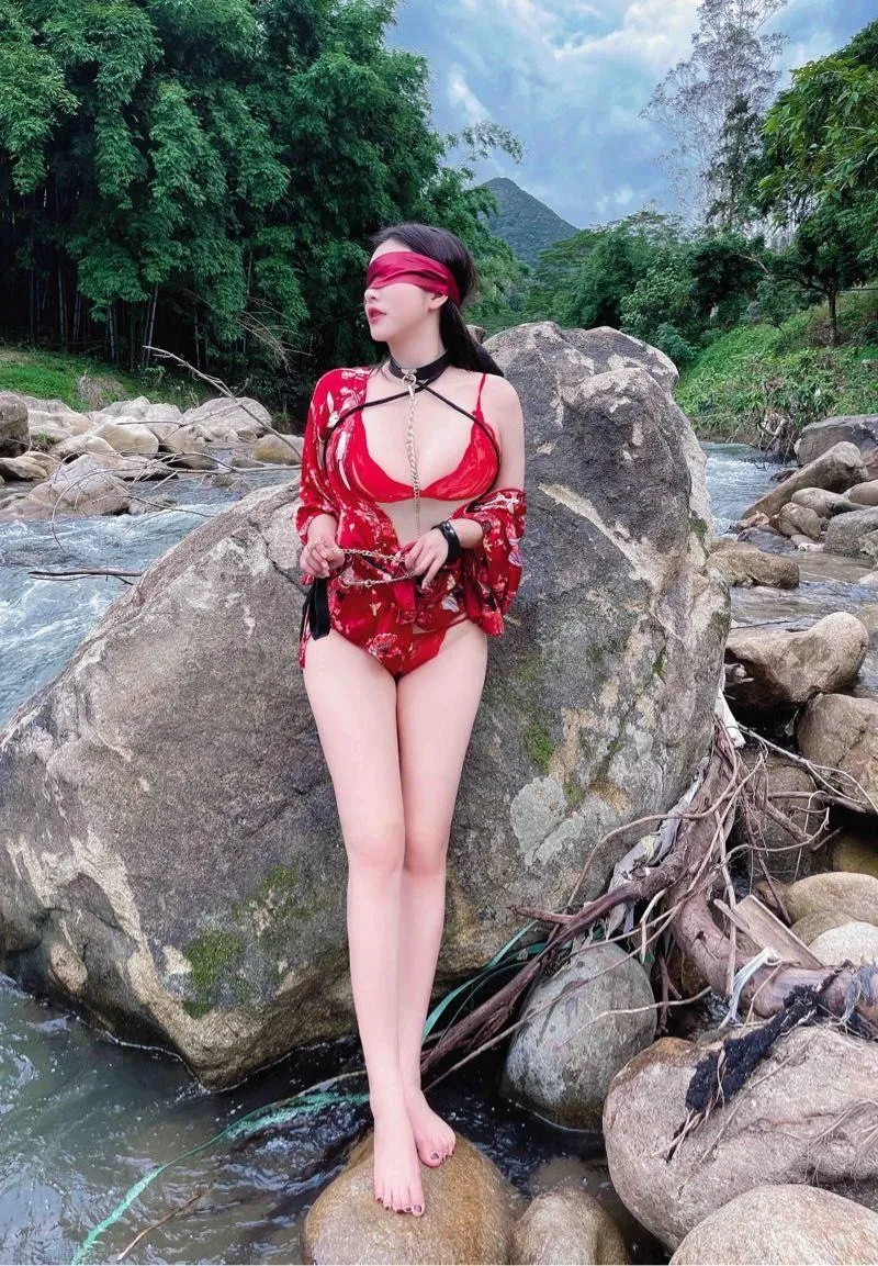 浦东特服人妻骚小秘wtcpsm女王可轻度女奴🉑双飞 Gallery 5