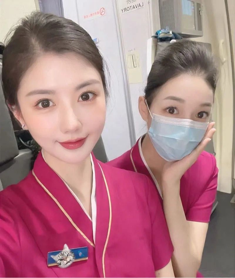 y178🦜南航空姐，东航制服也有 Gallery 3