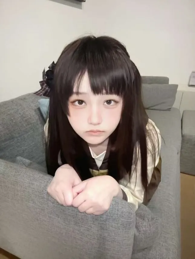 上海07年🔆 萝莉小纯 Gallery 4