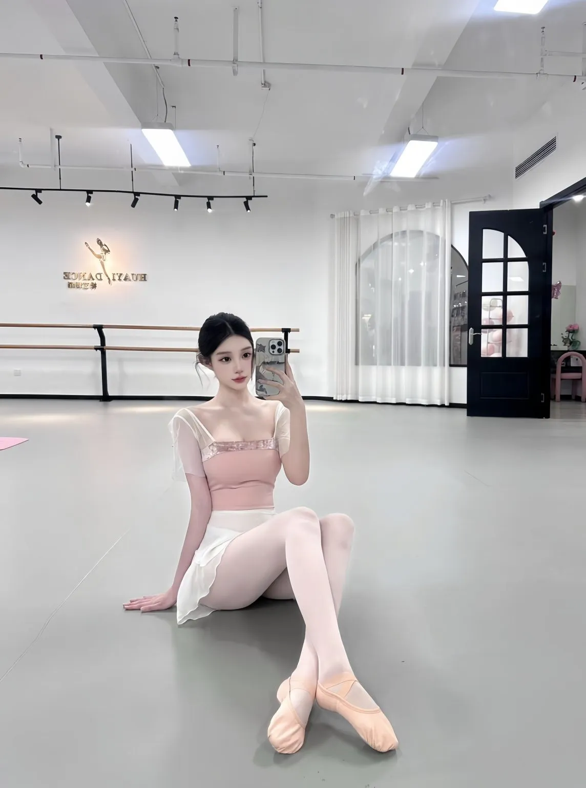 Y3777B-172浦东纯欲舞蹈生🉑一字马 Gallery 3