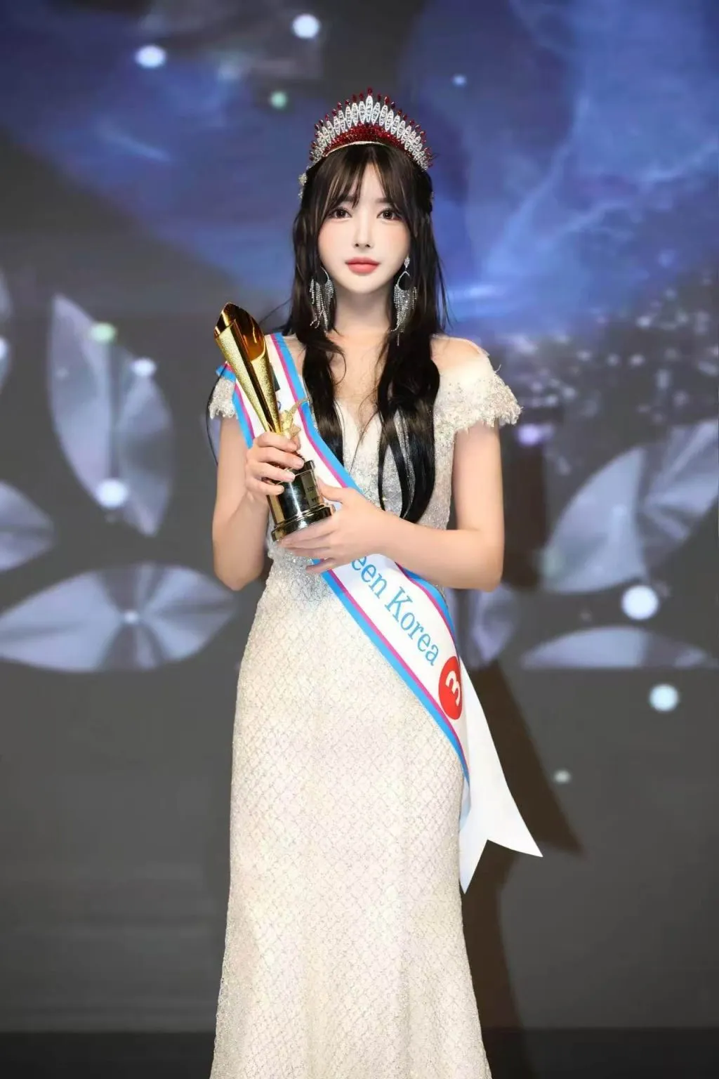 Y4194D-韩国 静安硬六韩国洋酒模特 Gallery 3