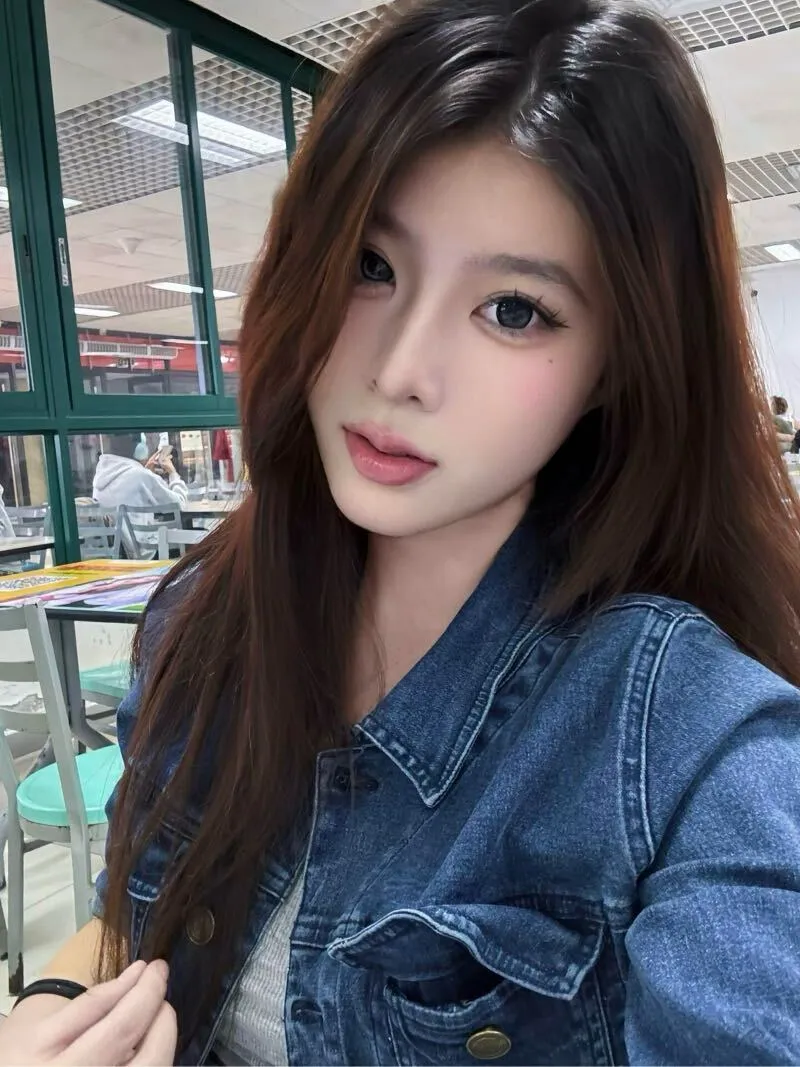 清纯白嫩小纯 春春 Gallery 3