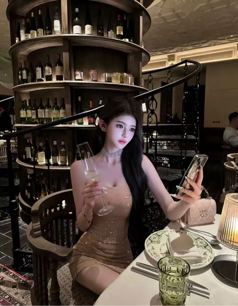 普陀  箐箐 Gallery 1