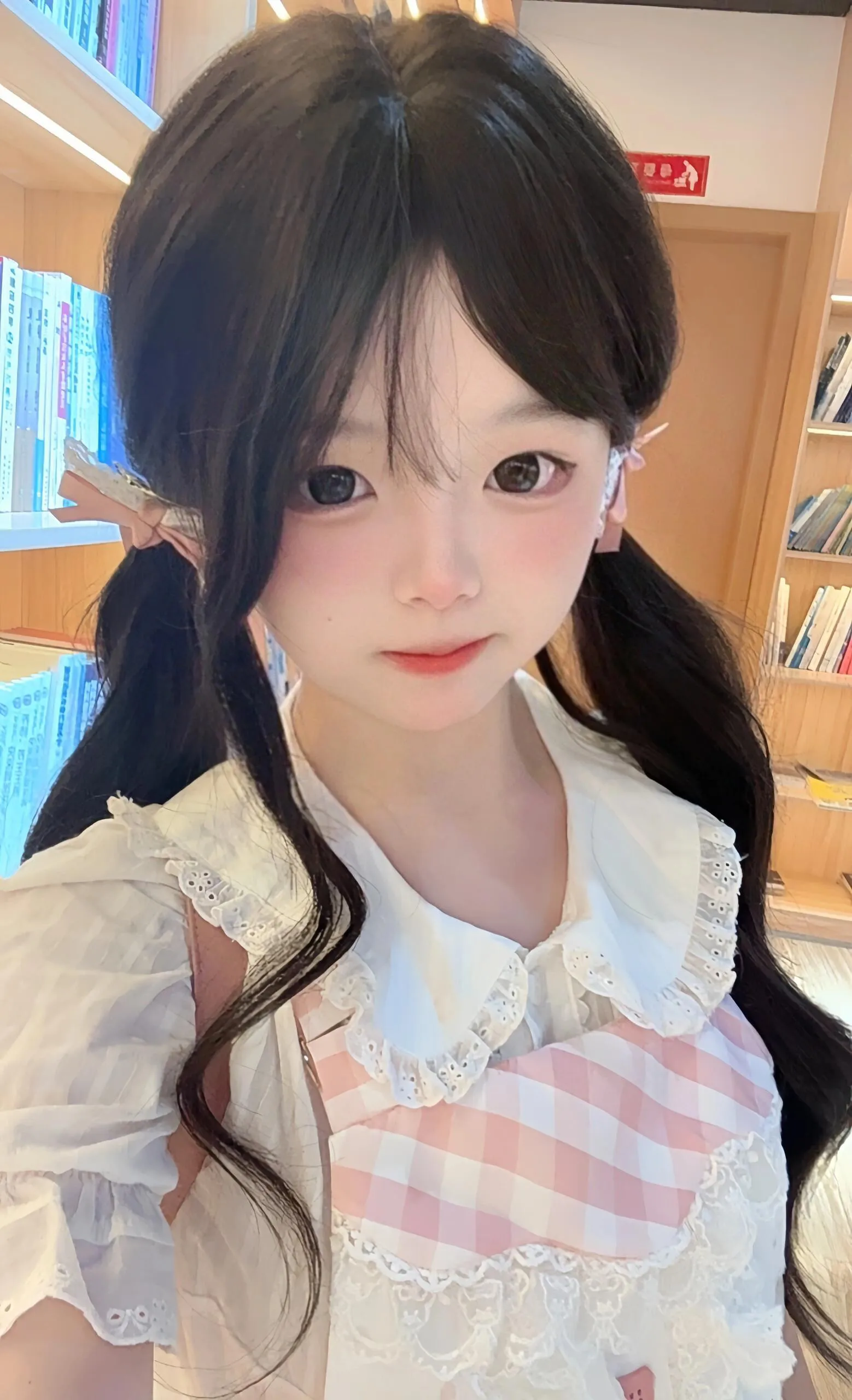 闵行甜心 真实零六白虎萝莉 Gallery 5