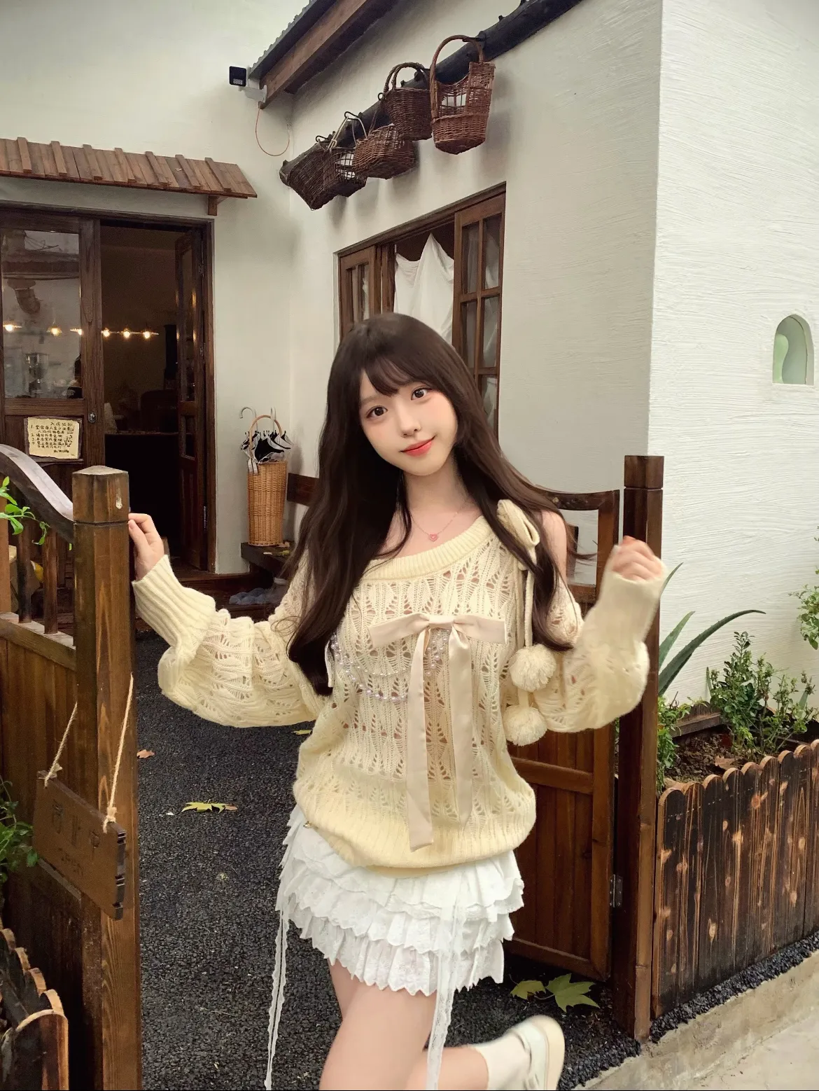 菲尔极品萝莉首次下海皮肤巨白 Gallery 3