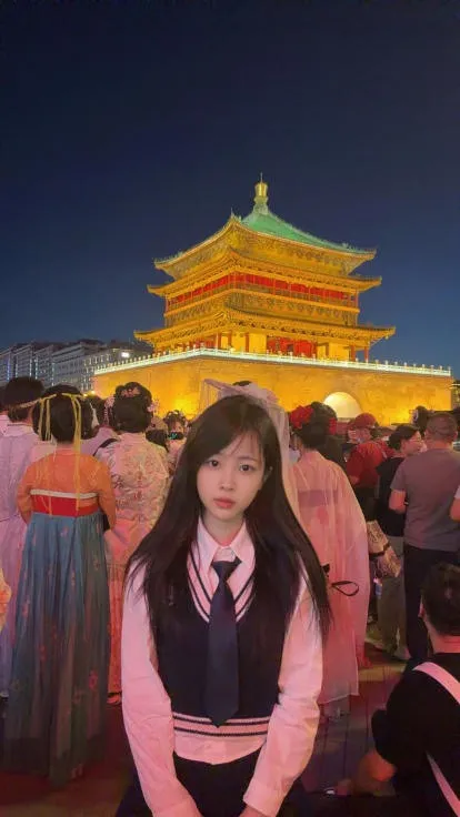 静安❤️豆丁 极品邻家小妹 真骚 真人真照 Gallery 6