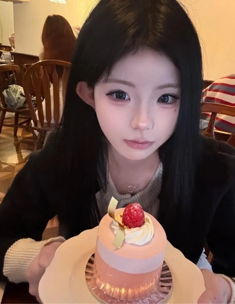 普陀奈奈 极品白幼瘦