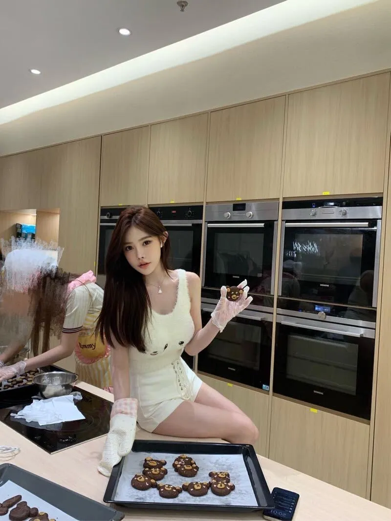 Y2711A-叶谨儿 普陀网红小纯 Gallery 5