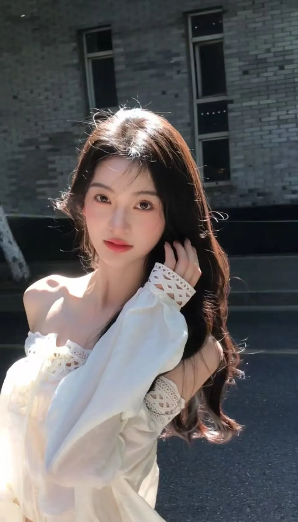a233硬w只外出研究生硬万可双飞车震 Gallery 1