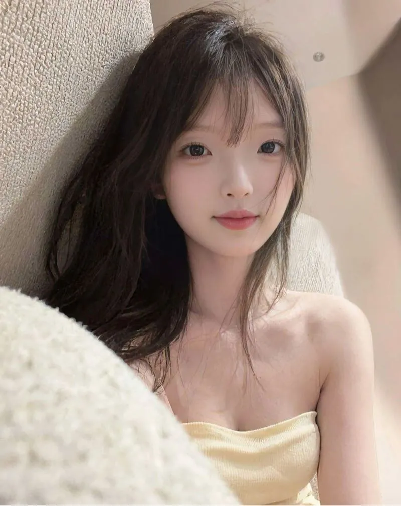 闵行晚欣 清纯小白花 校花兼职 Gallery 4