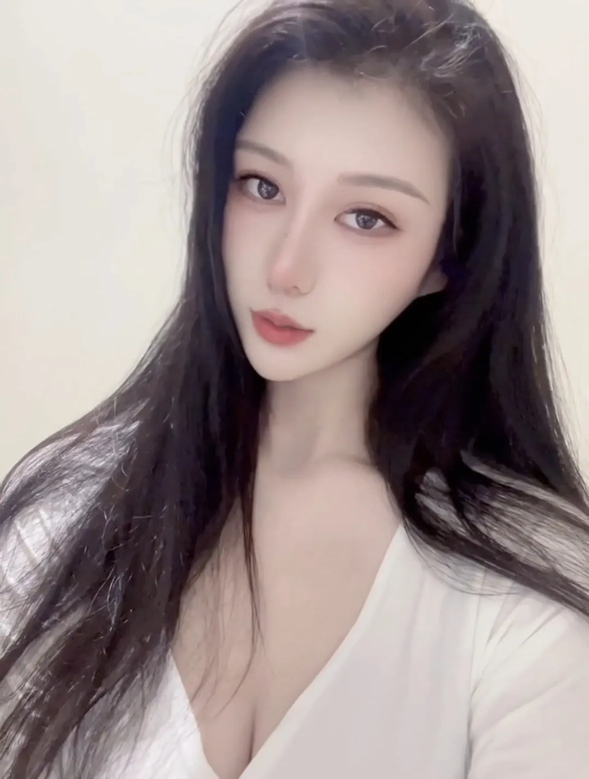 浦东馨宝 ⬆️粉⬇️紧,水多敏感易高潮