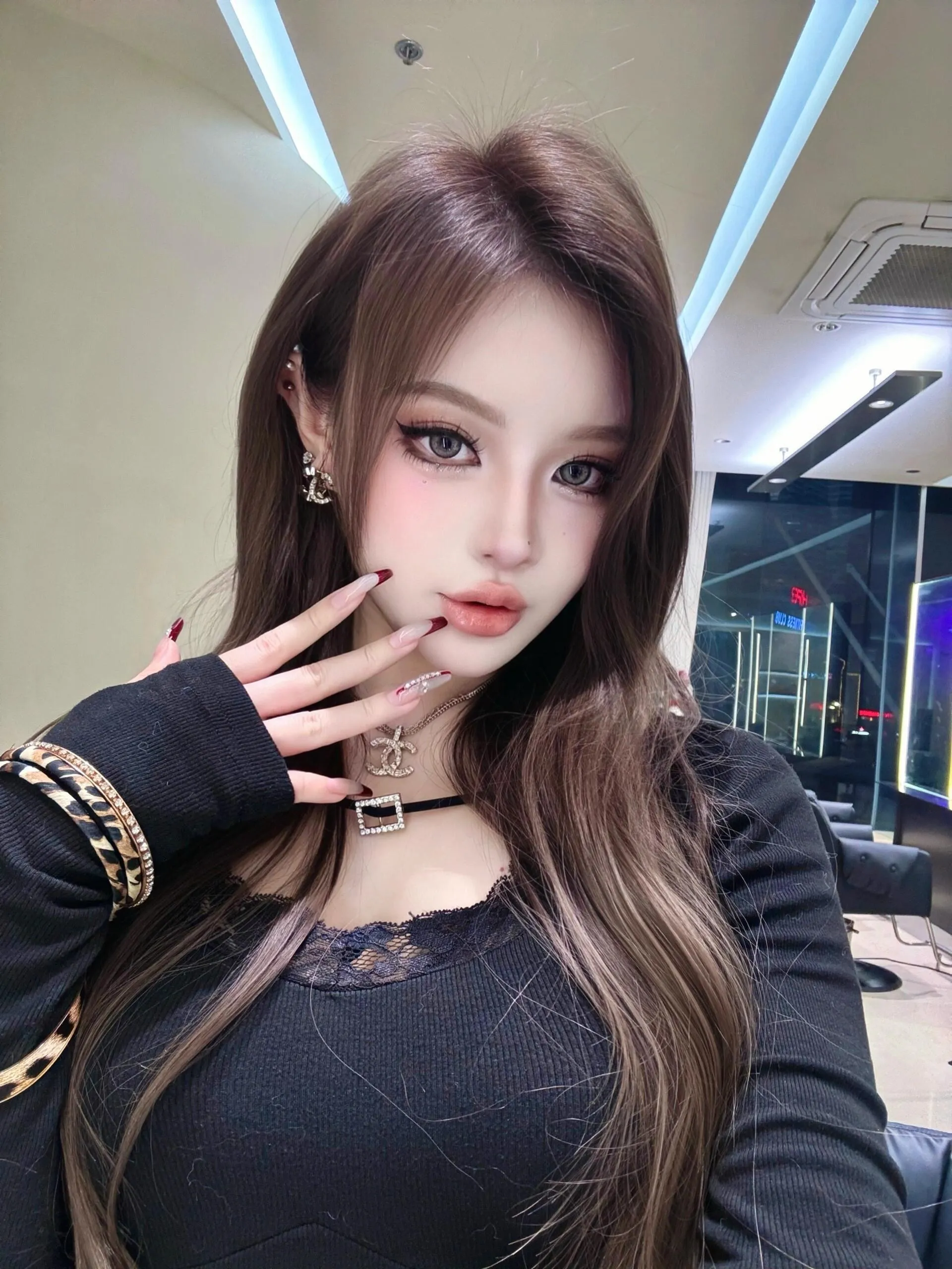 花萍 哥哥,今日插花吗? Gallery 3